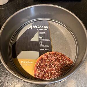 Advanced Nonstick Springform Pan - Gray